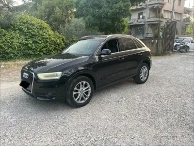 Usata Audi Q3 Advanced Plus 140 CV (102 kW) 2013 Nero SUV
