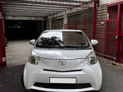 Usata Toyota iQ 68 CV (50 kW) 2009 Utilitaria