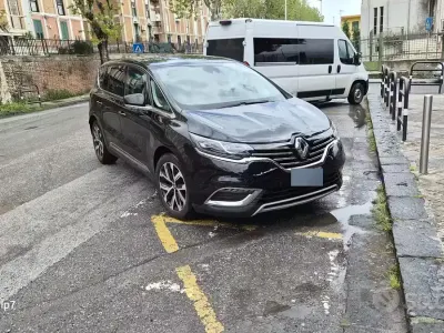 Usata Renault Espace 160 CV (117 kW) 2017 Nero Monovolume