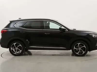 Usata MG HS Luxury 162 CV (119 kW) 2023 Neronero SUV