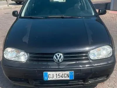 Usata VW Golf IV 105 CV (77 kW) 2003 Nero Berlina