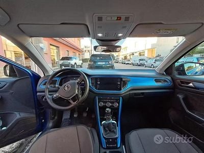 Occasion VW T-Roc 110 ch (80 kW) 2021 Bleue SUV