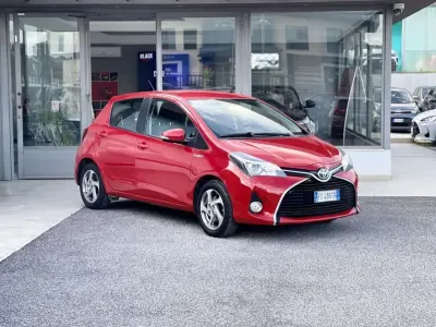 Usata Toyota Yaris Hybrid
