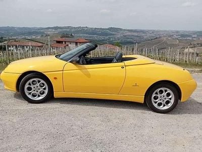 Usata Alfa Romeo Spider 150 CV (110 kW) 2002 Cabrio