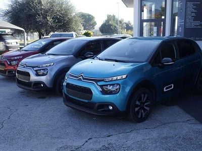 Usata Citroën C3 PureTech 110 CV (80 kW) 2024 Grigio Berlina