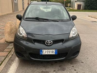 Usata Toyota Aygo 68 CV (50 kW) 2010 Utilitaria