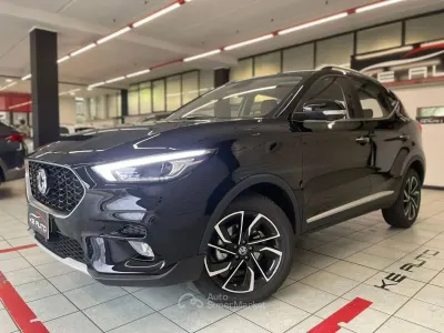 Usata MG ZS Luxury 106 CV (77 kW) 2024 Nero SUV