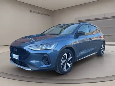 Usata Ford Focus Active 125 CV (91 kW) 2022 Blu Berlina