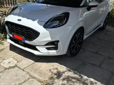 Usata Ford Puma ST-Line 125 CV (91 kW) 2023 Bianco SUV