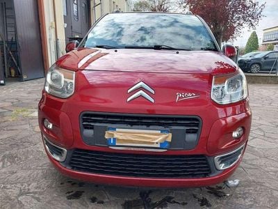 Usado Citroën C3 Picasso Exclusive 111 CV (81 kW) 2012 Rojo Monovolumen