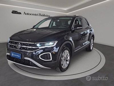 Usata VW T-Roc Style 150 CV (110 kW) 2022 Nero SUV