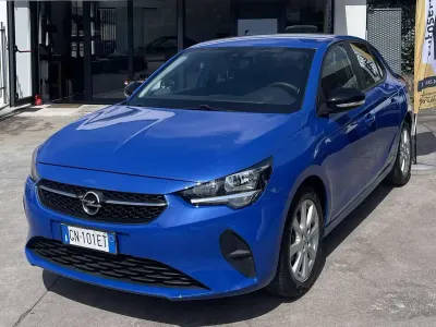Usata Opel Corsa Edition 75 CV (55 kW) 2023 Blu/azzurro Utilitaria