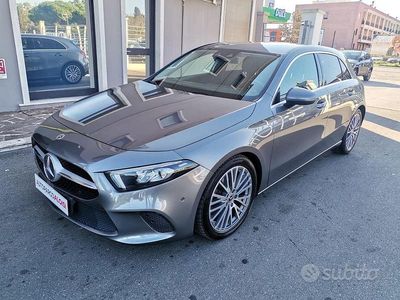 Usata Mercedes A200 150 CV (110 kW) 2021 Grigio Berlina