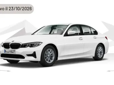 Begagnad BMW 320 Comfort Edition 184 HK (135 kW) 2023 Silver Sedan
