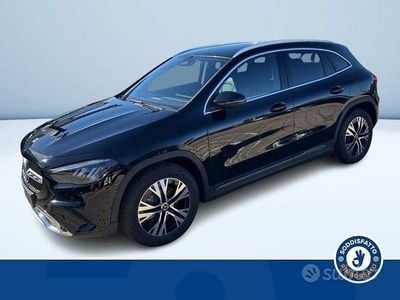 Nero Nuova 2025 Mercedes GLA200 Advanced SUV | 41.850 € (Buon prezzo)