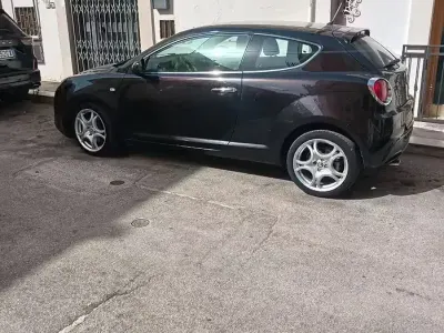 Usata Alfa Romeo MiTo 95 CV (69 kW) 2010 Utilitaria