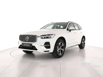 Nuova Volvo XC60 Core 250 CV (183 kW) 2026 Bianco SUV