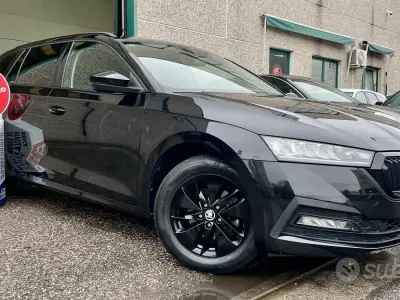 Begagnad Skoda Octavia Executive 116 HK (85 kW) 2021 Grå Kombi