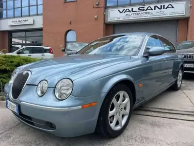 Usata Jaguar S-Type Executive 207 CV (152 kW) 2004 Blu/azzurro Berlina