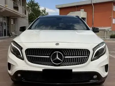Occasion Mercedes GLA200 Premium 136 ch (100 kW) 2015 SUV