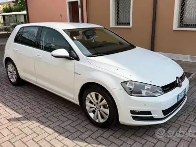Occasion VW Golf VII 110 ch (80 kW) 2014 Blanc Berline