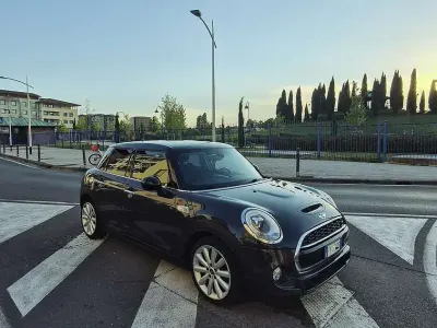 Usata Mini Cooper S Hype 192 CV (141 kW) 2019 Nero Utilitaria