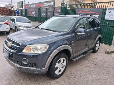 Usata Chevrolet Captiva LS 150 CV (110 kW) 2007 Blu SUV