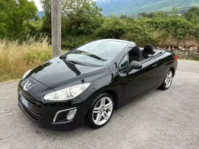 Usata Peugeot 308 CC Allure 112 CV (82 kW) 2012 Nero Cabrio