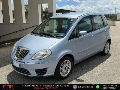 Usata Lancia Musa 90 CV (66 kW) 2009 Blu Monovolume