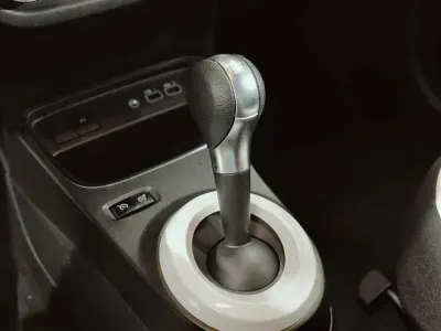 Nuova Renault Twingo Techno 60 kW (82 CV) 2025 Giallo Utilitaria