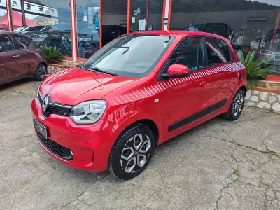 Usata Renault Twingo 65 CV (47 kW) 2019 Rosso Utilitaria