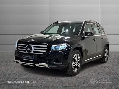 Nero notte Usata 2024 Mercedes GLB180 Advanced SUV | 41.900 € (Cara)