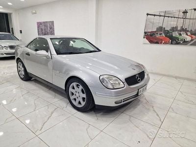 Usata Mercedes SLK200 192 CV (141 kW) 1997 Grigio Cabrio