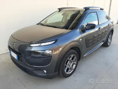 Usata Citroën C4 Shine 100 CV (73 kW) 2015 Grigio SUV