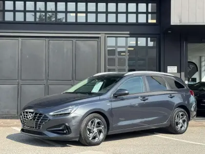 Usata Hyundai i30 Prime 120 CV (88 kW) 2023 Antracite Station wagon
