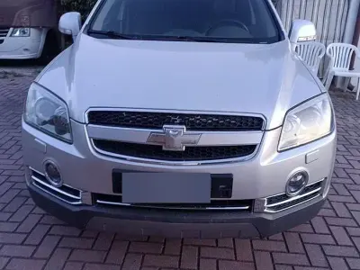 Usata Chevrolet Captiva LTZ 150 CV (110 kW) 2011 Grigio SUV