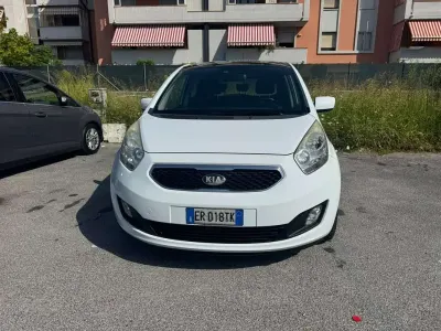Usata Kia Venga 90 CV (66 kW) 2013 Utilitaria