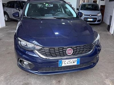 Usata Fiat Tipo Business 120 CV (88 kW) 2016 Blu Station wagon