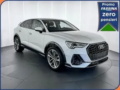 Usata Audi Q3 Sportback 150 CV (110 kW) 2023 Bianco SUV
