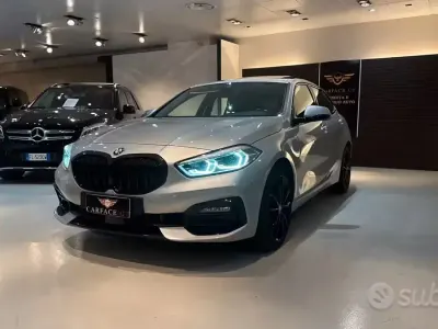 Usata BMW 118 Advantage 150 CV (110 kW) 2020 Grigio Utilitaria