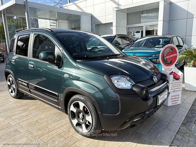 Usata Fiat Panda Cross Cross 69 CV (50 kW) 2025 Verde Utilitaria