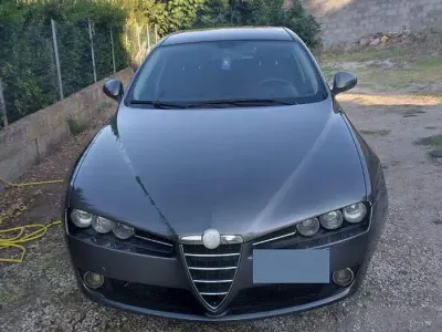 Usata Alfa Romeo 159 150 CV (110 kW) 2007 Grigio Station wagon