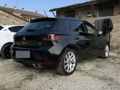 Second-hand Seat Ibiza FR 110 CP (80 kW) 2023 Negru Hatchback