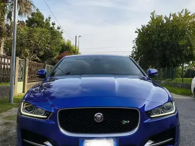 Usata Jaguar XE R-Sport 241 CV (177 kW) 2017 Berlina