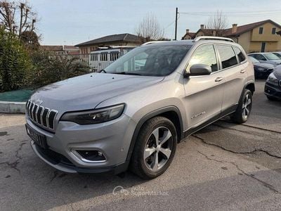 Usata Jeep Cherokee Limited 194 CV (142 kW) 2019 Grigio scuro SUV