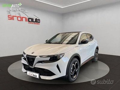 Nuova Alfa Romeo Junior 145 CV (106 kW) 2025 Bianco SUV