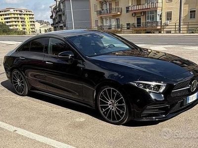 Usado Mercedes CLS300 Premium 245 CV (180 kW) 2019 Negro Coupe