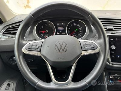 Usata VW Tiguan Life 150 CV (110 kW) 2023 Grigio SUV