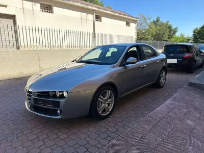 Usata Alfa Romeo 159 200 CV (147 kW) 2009 Argento Berlina