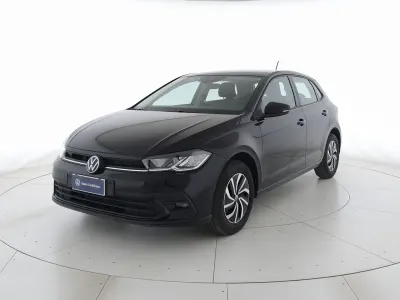 Usata VW Polo Life 95 CV (69 kW) 2025 Deep black perlato Utilitaria